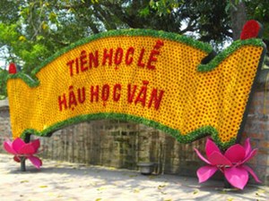 Có nên để khẩu hiệu “Tiên học Lễ, hậu học Văn” trong nhà trường nữa không? (31/10/2016)